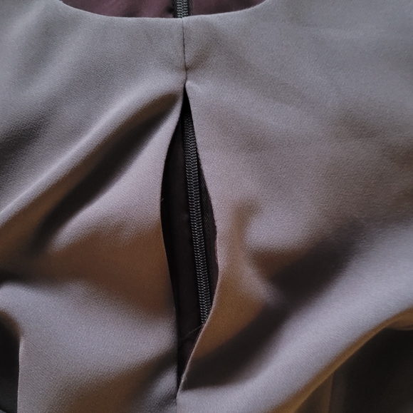 Kay Unger – Hannah Stretch Crepe A-Line Gown, size US 2 - Picture 6 of 6